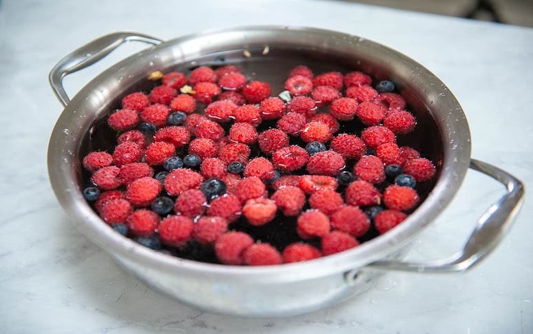 10-amazing-food-storage-hacks-10.jpg