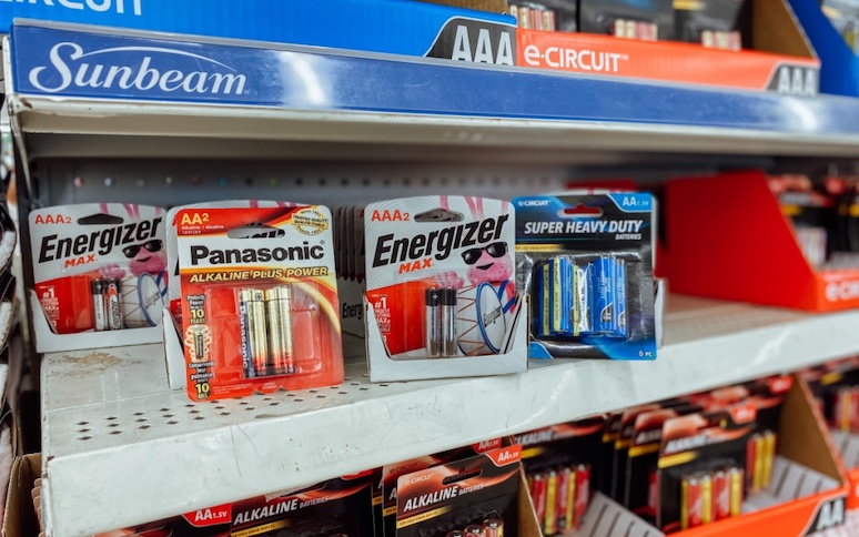 10-things-youd-never-buy-from-dollar-store-4.jpg