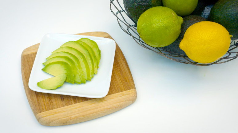 13-amazing-things-you-can-do-with-a-lemon-8.jpg