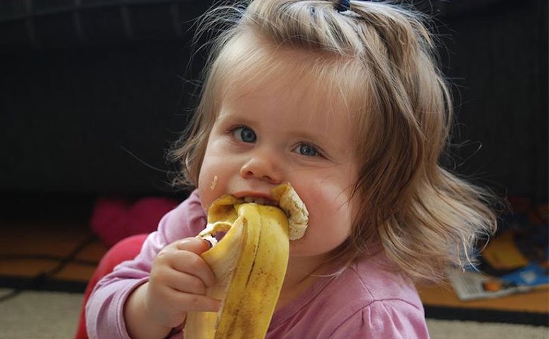 14-surprising-things-banana-peels-can-do-for-you-6.jpg