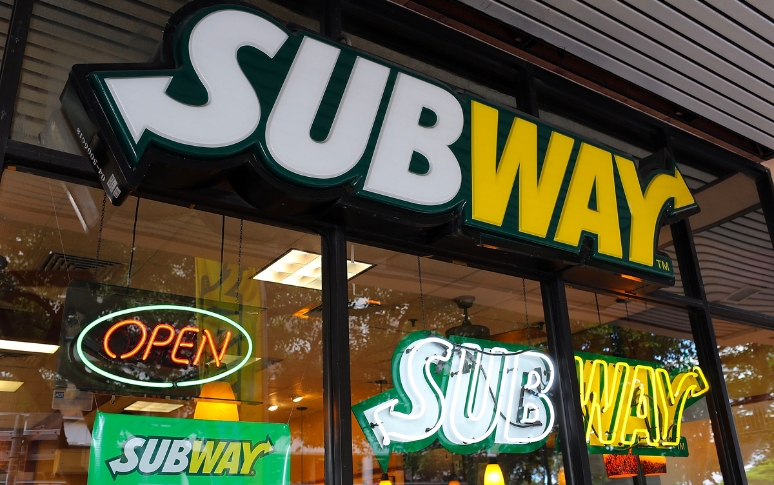 15-leading-fast-food-restaurants-of-the-year-9.jpg
