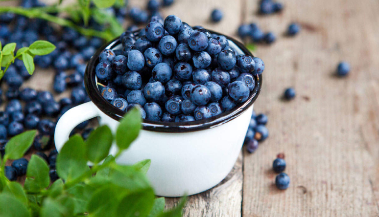 8-best-foods-to-stop-hair-loss-naturally-8.jpg