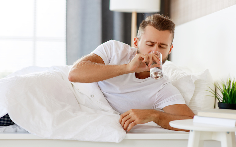 8-ways-that-you-drink-water-wrong-4.jpg