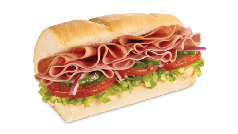 8-worst-sandwiches-at-american-fast-food-chains-2.jpeg