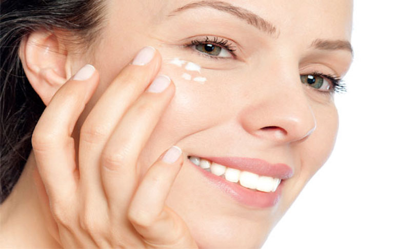 9-tips-for-getting-rid-of-dark-circles-8.jpg
