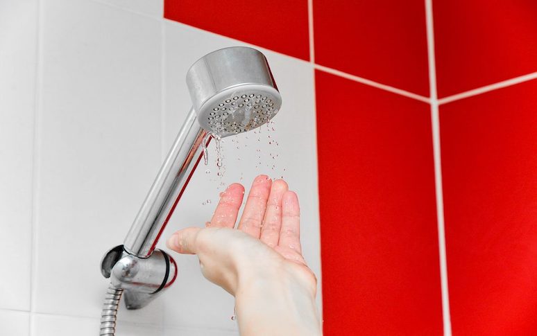 9-ways-that-you-shower-wrong-6.jpg