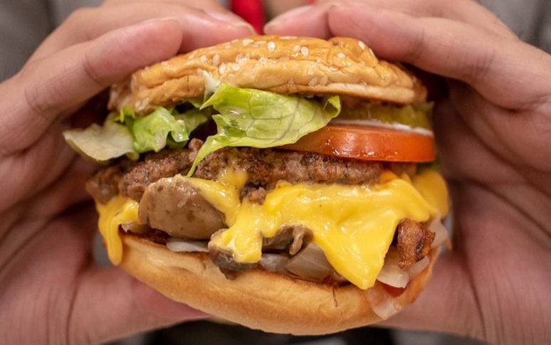 best-burger-of-10-burger-chains-2.jpg