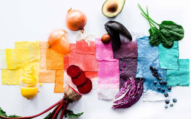dont-throw-them-away-7-ways-to-use-up-your-veggie-scraps-2.jpg