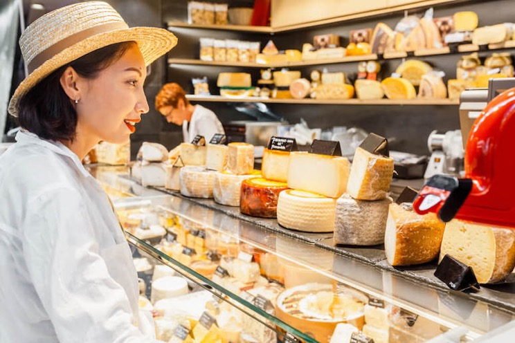 easy-tricks-to-a-perfect-cheese-board-1.jpg