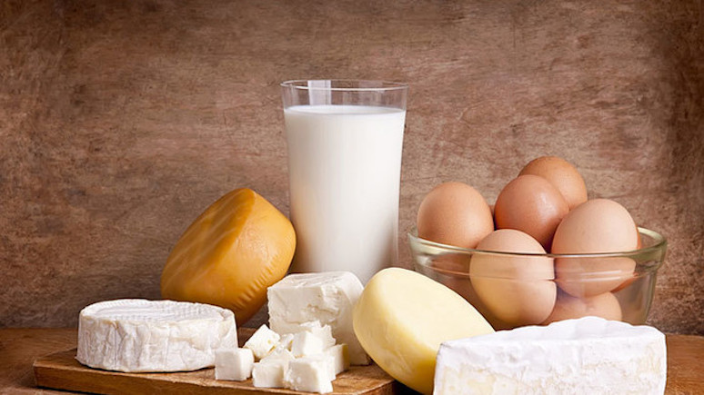 how-long-can-you-safely-store-your-food-in-the-fridge-3.jpg