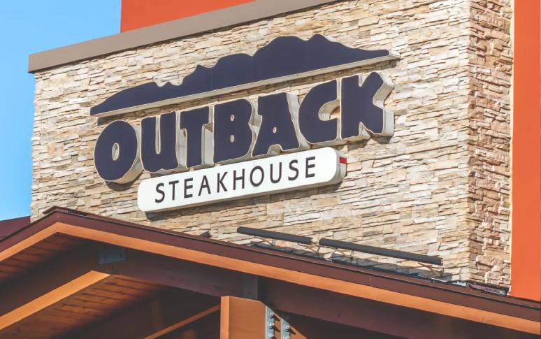 outbacks-crsis-a-steakhouses-struggle-2.jpg