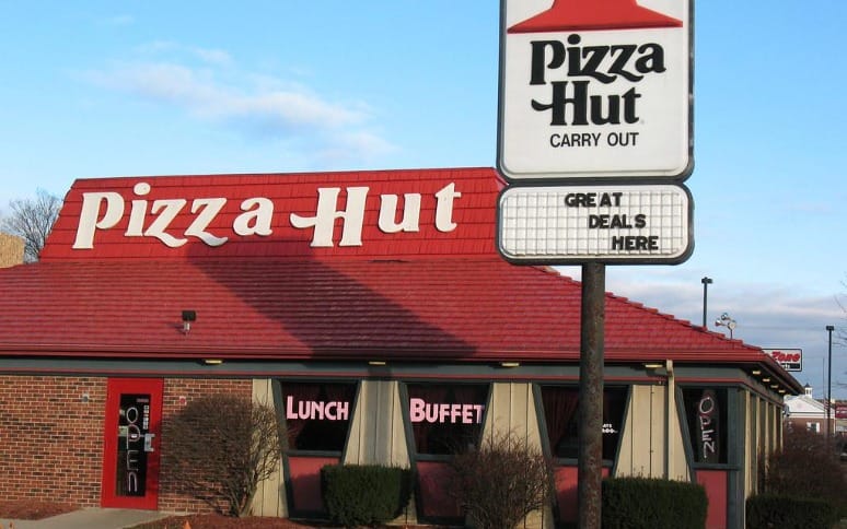pizza-hut-closed-19-locations-suddenly-8.jpg