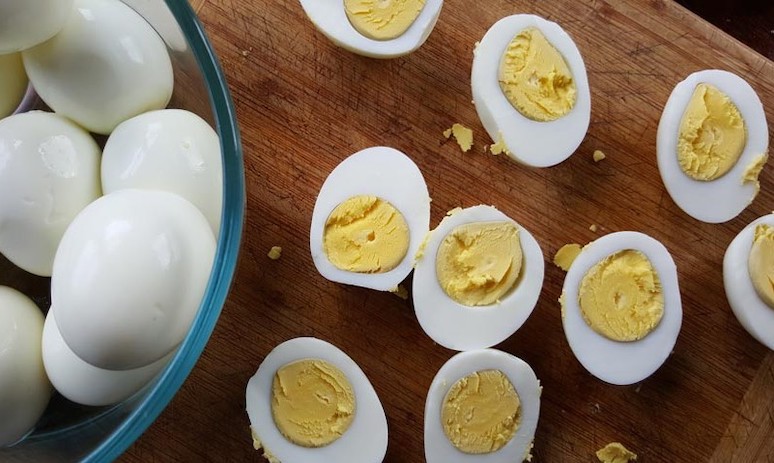 popular-foods-that-support-your-mental-health-1.jpg