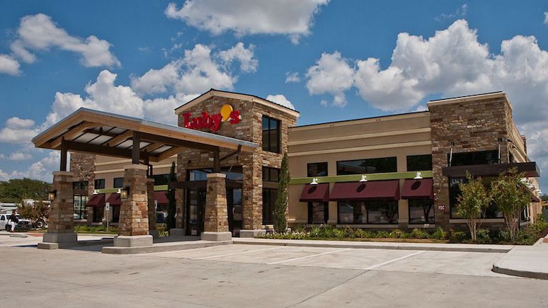 restaurant-chains-disappearing-in-2021-4.jpg