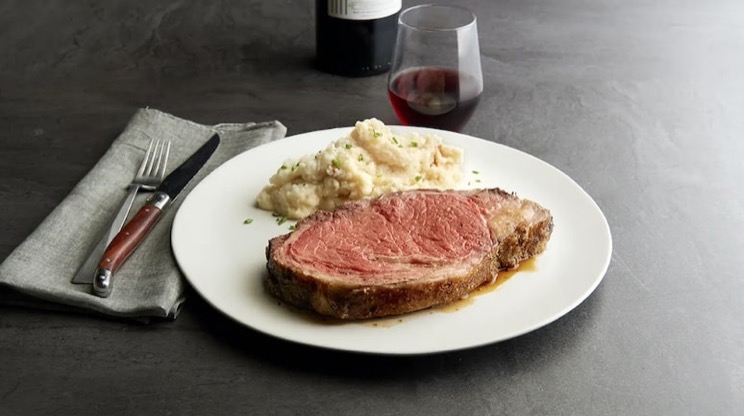 restaurants-open-on-new-years-eve-2020-and-or-new-years-day-2021-8.jpg