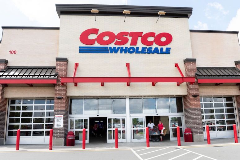 stores-closed-on-new-years-day-2022-1.jpg