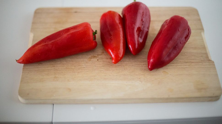 the-benefits-and-dangers-of-eating-spicy-foods-11.jpg