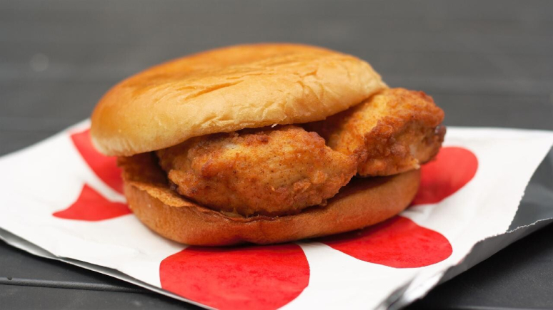 the-top-10-fast-food-chicken-sandwiches-4.jpg