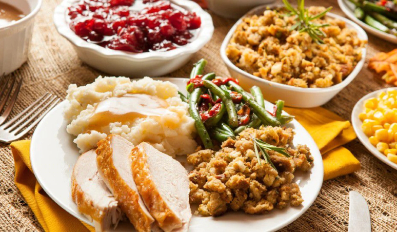 these-restaurants-are-offering-prepared-thanksgiving-family-meals-1.jpg