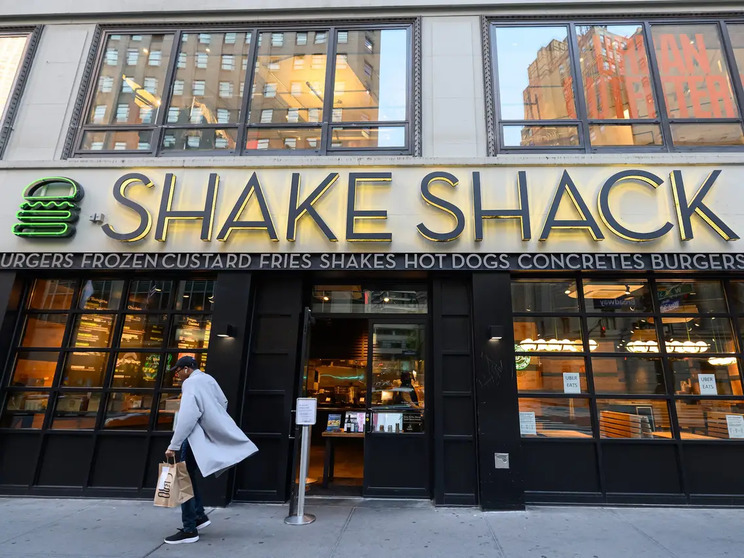 these-restaurants-are-open-this-fourth-of-july-6.jpg